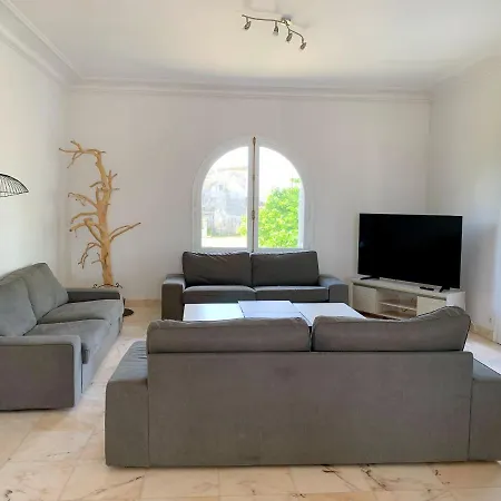 Magnifique De Charme Avec Piscine Holiday home Casteljaloux