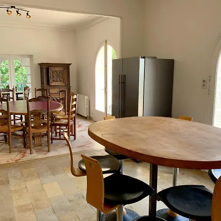 Magnifique De Charme Avec Piscine Holiday home
