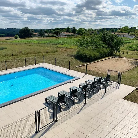 Holiday home Magnifique De Charme Avec Piscine *