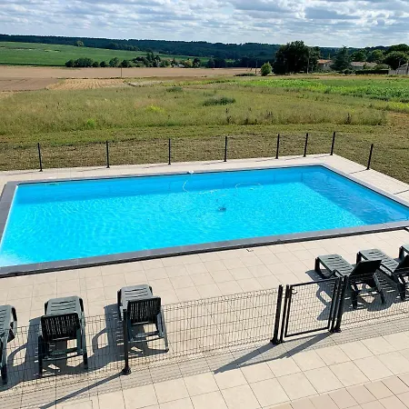 Magnifique De Charme Avec Piscine Holiday home *